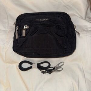 Baggallini Black Compact Pouch